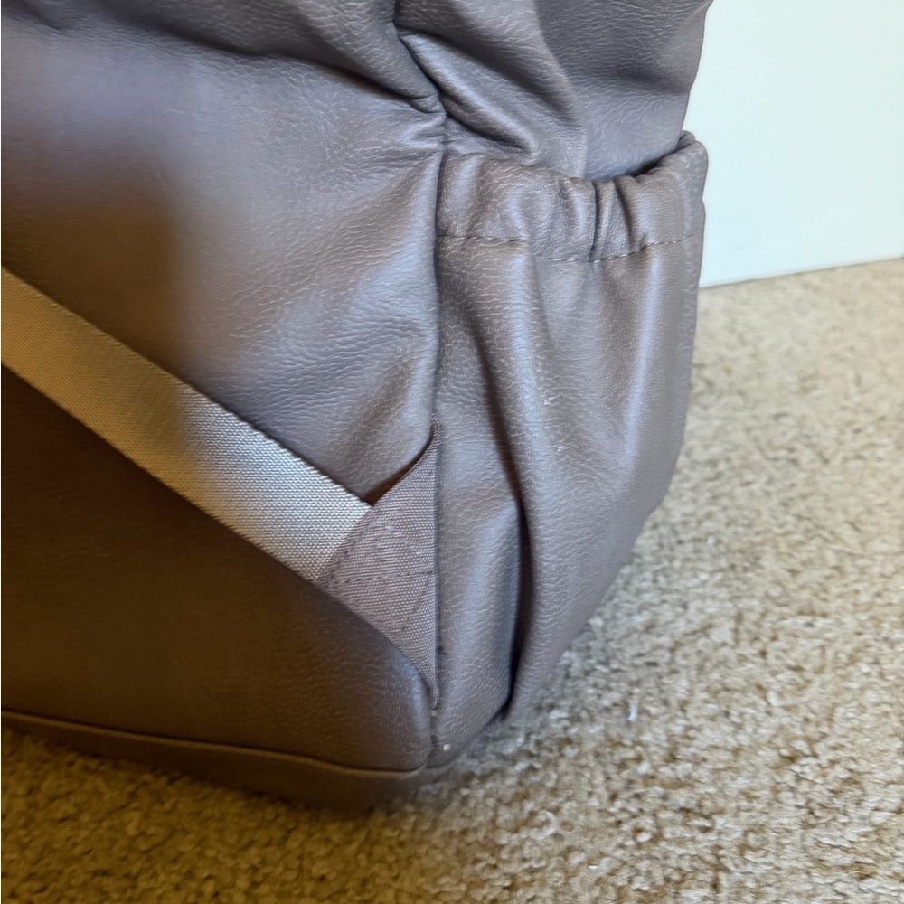 Itzy Ritzy Boss Backpack - Picture 3 of 9